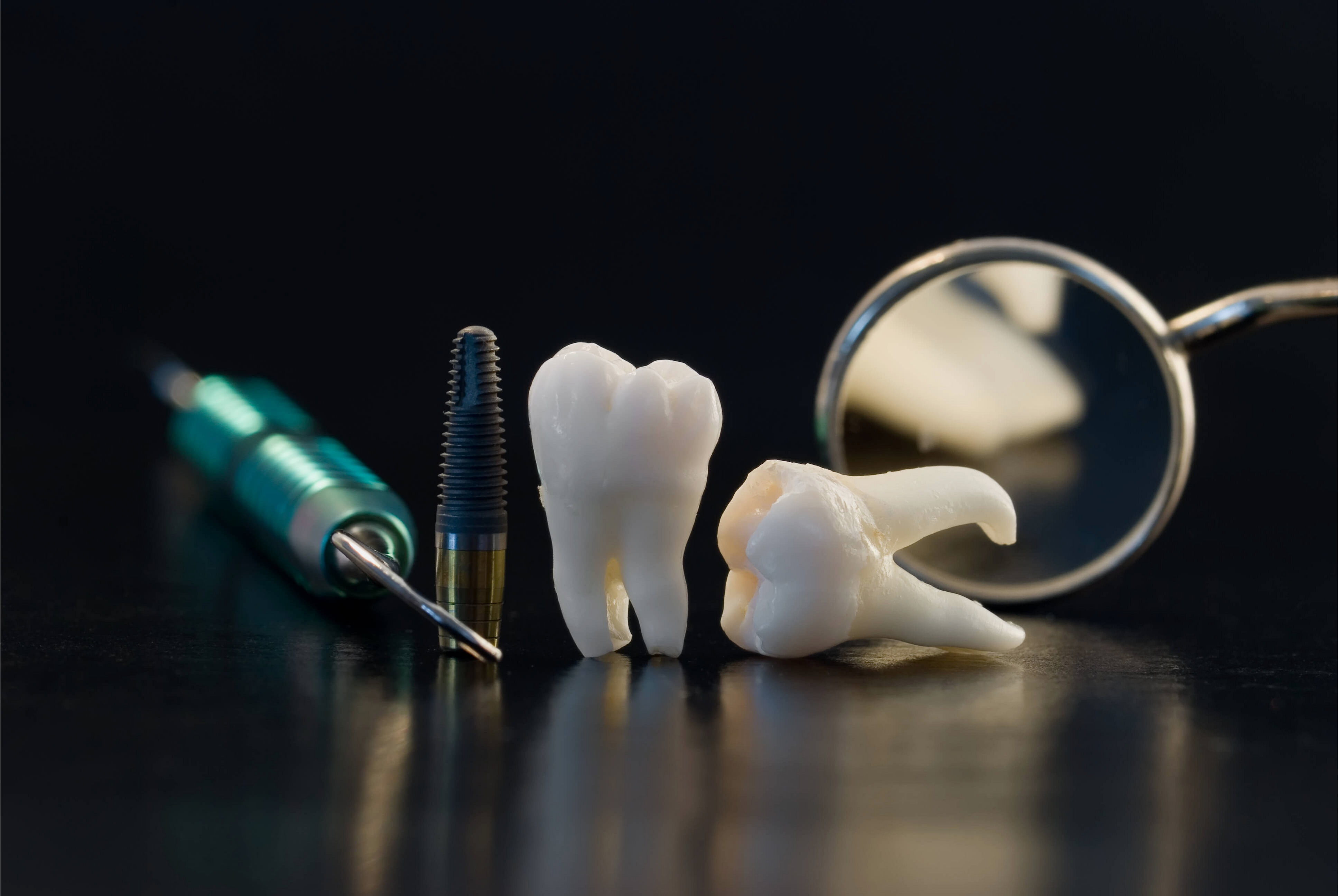 Instruments Used for Dental Implants: A Comprehensive Guide